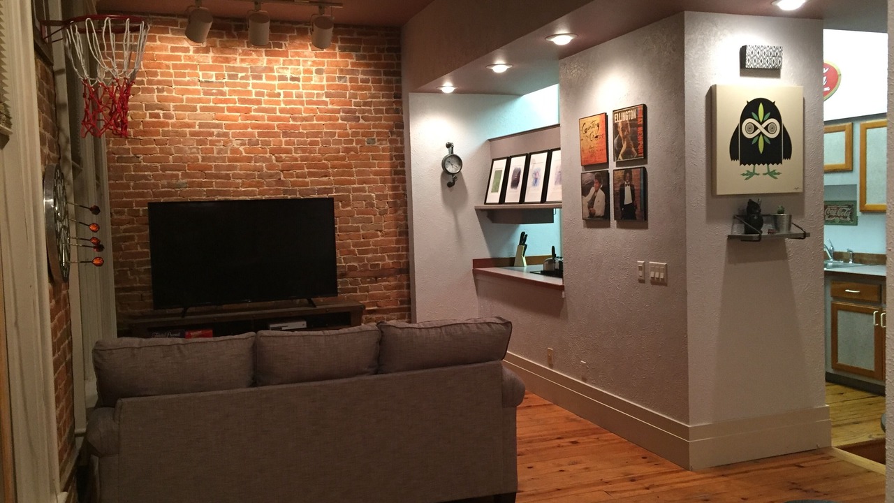 Photo of Livingroom in Eureka Springs Historic District