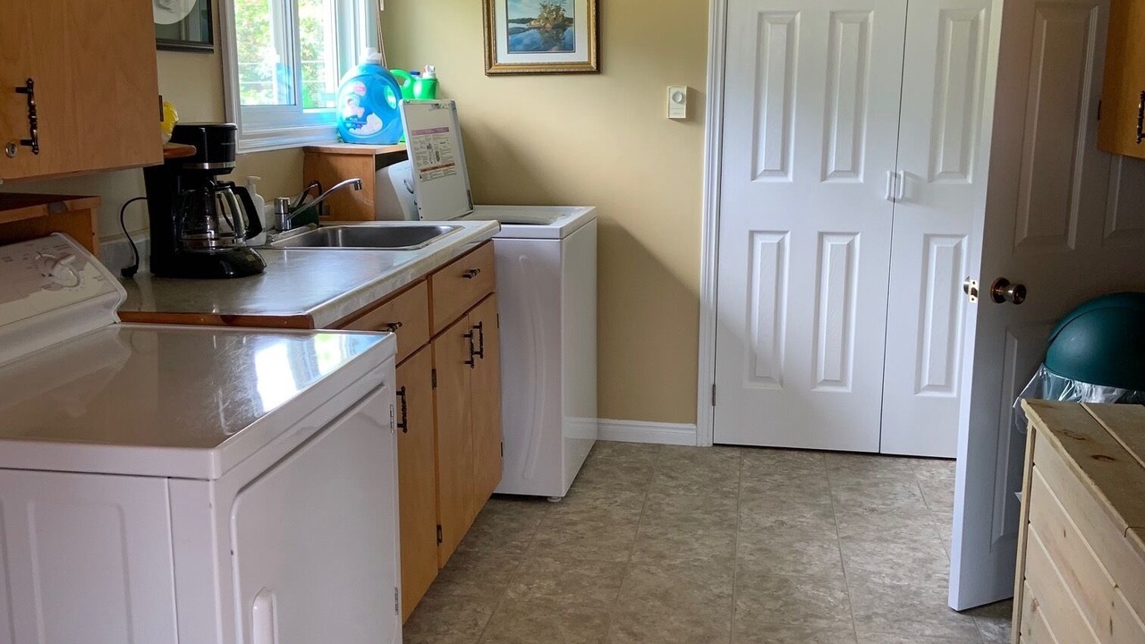 Photo of Kitchen in Byng Inlet