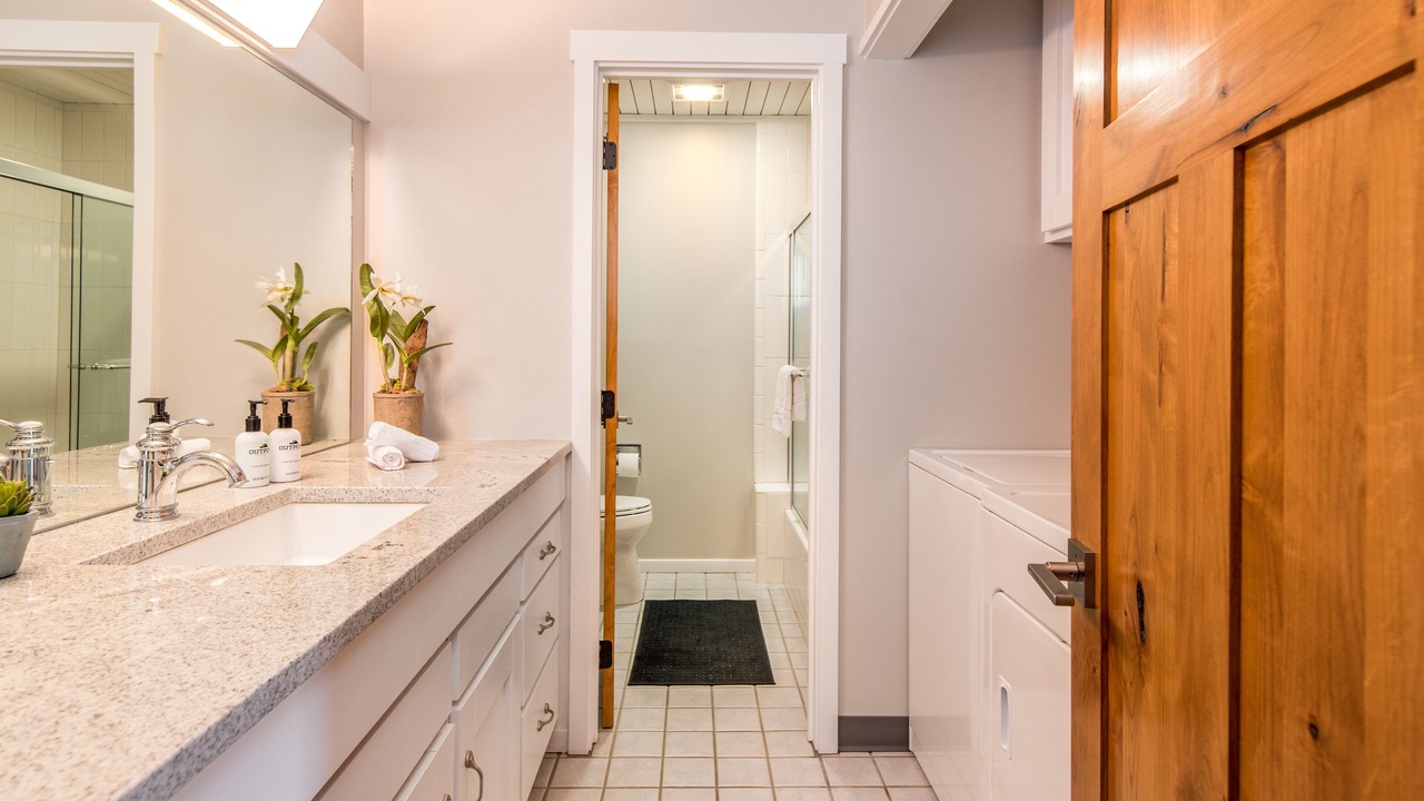 Photo of Bathroom in Moose Wilson Road