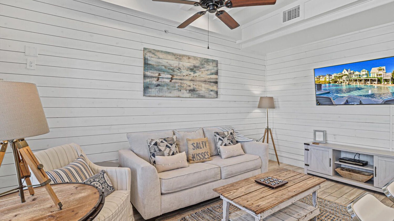 Photo of Bedroom in Cinnamon Shore