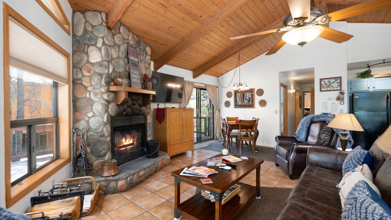 Photo of Livingroom in Munds Park
