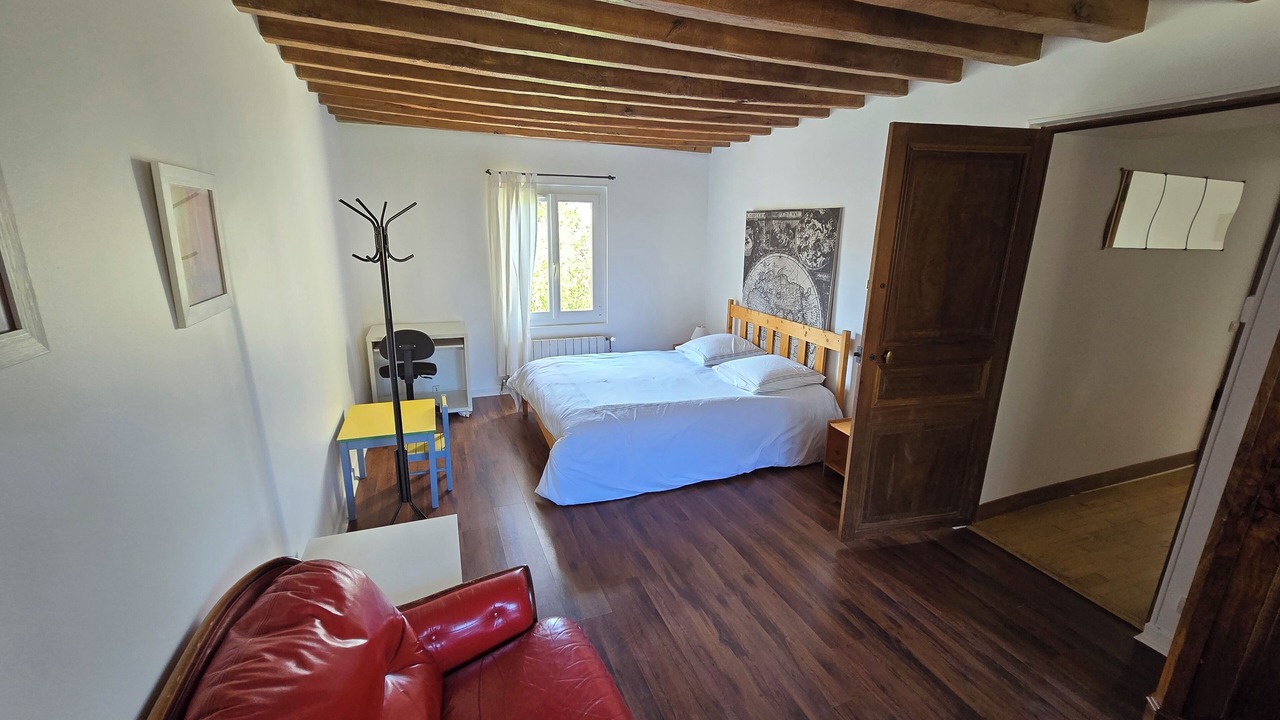 Photo of Bedroom in Frepillon