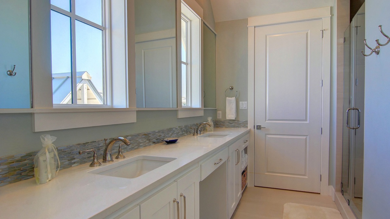 Photo of Bathroom in Cinnamon Shore