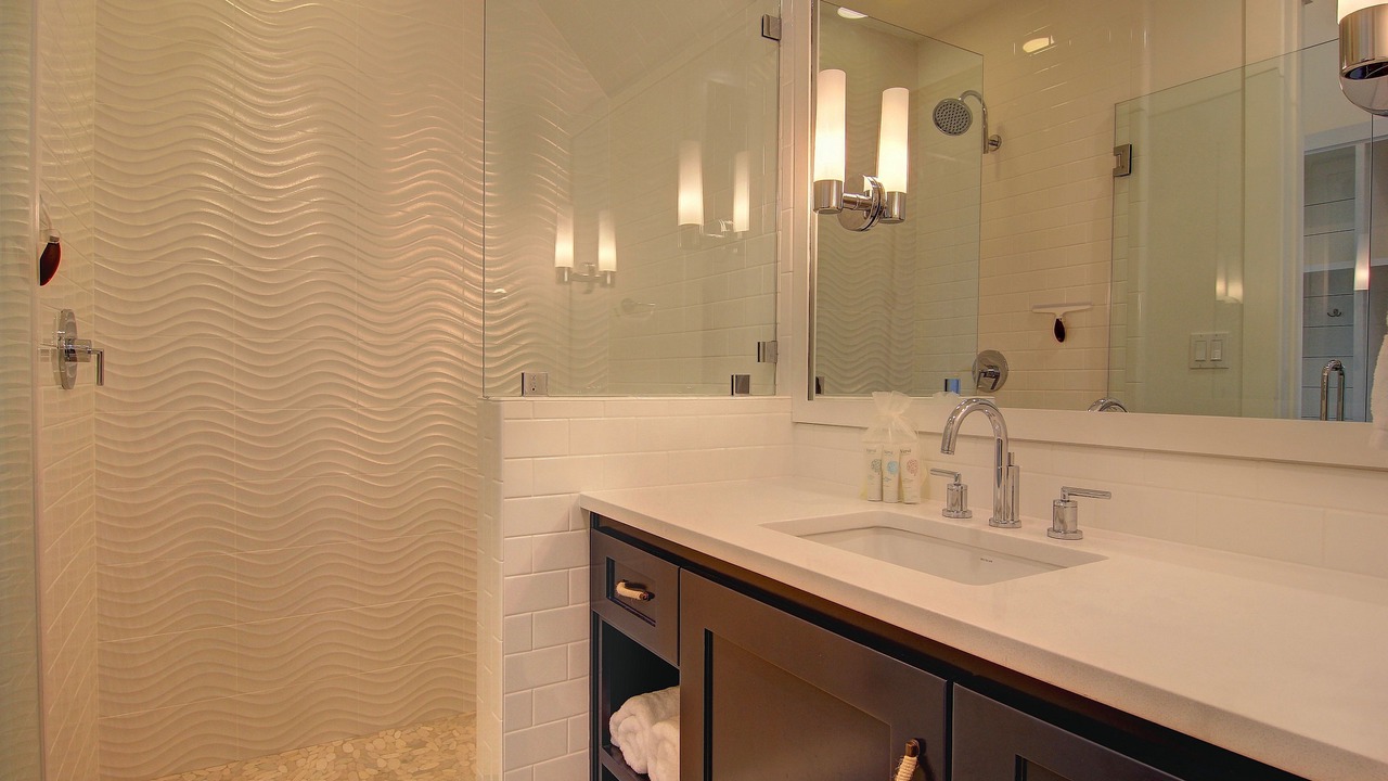 Photo of Bathroom in Cinnamon Shore