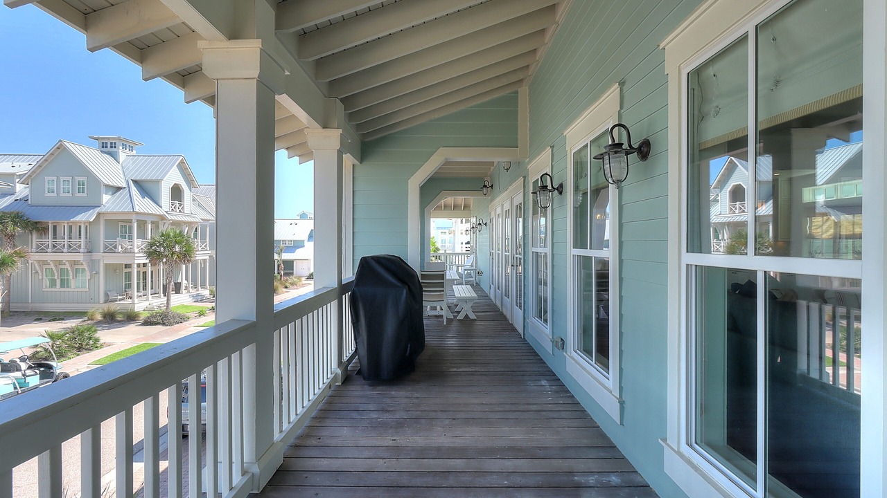 Photo of Patio Balcony in Cinnamon Shore