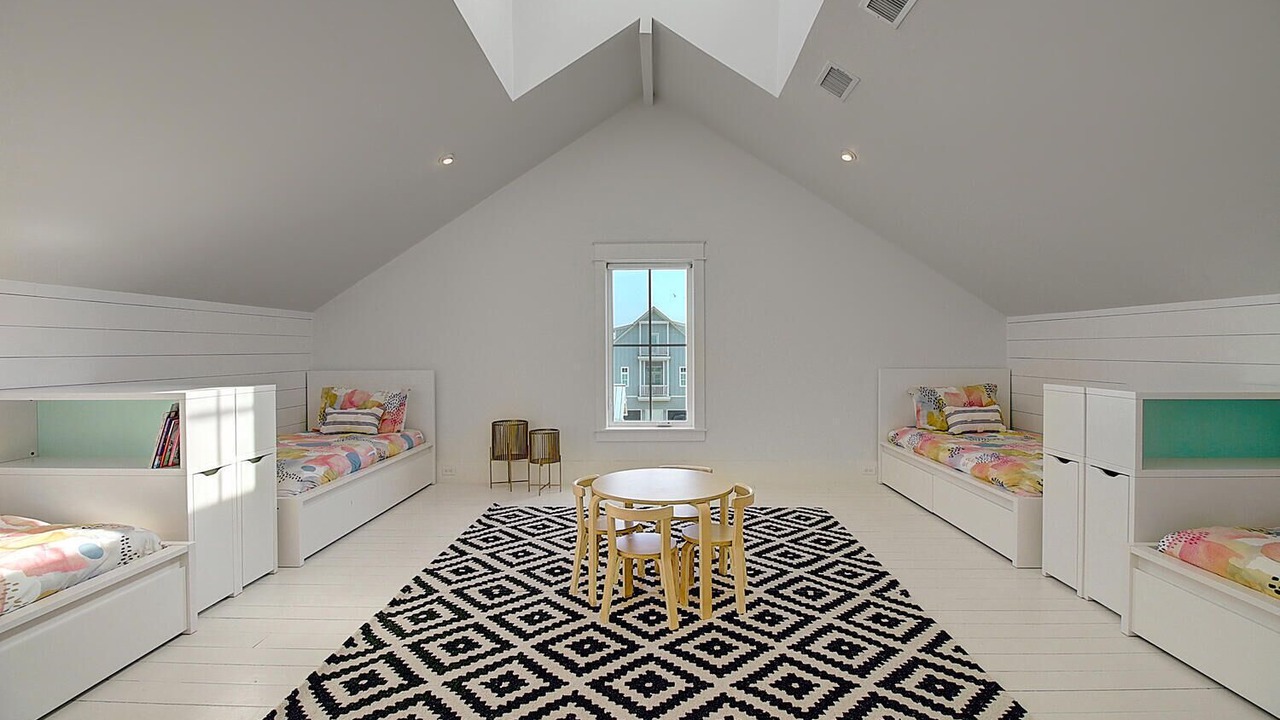 Photo of Bedroom in Cinnamon Shore