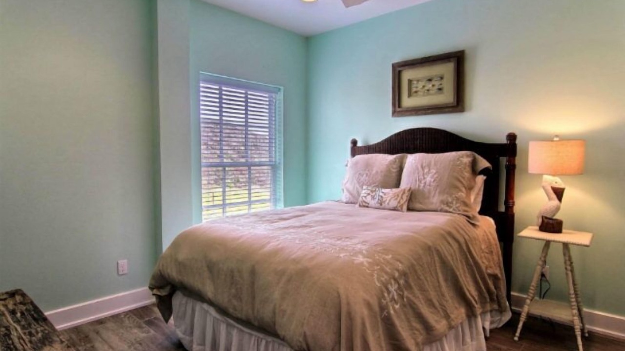 Photo of Bedroom in Cinnamon Shore