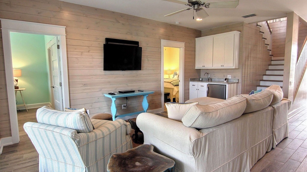 Photo of Bedroom in Cinnamon Shore