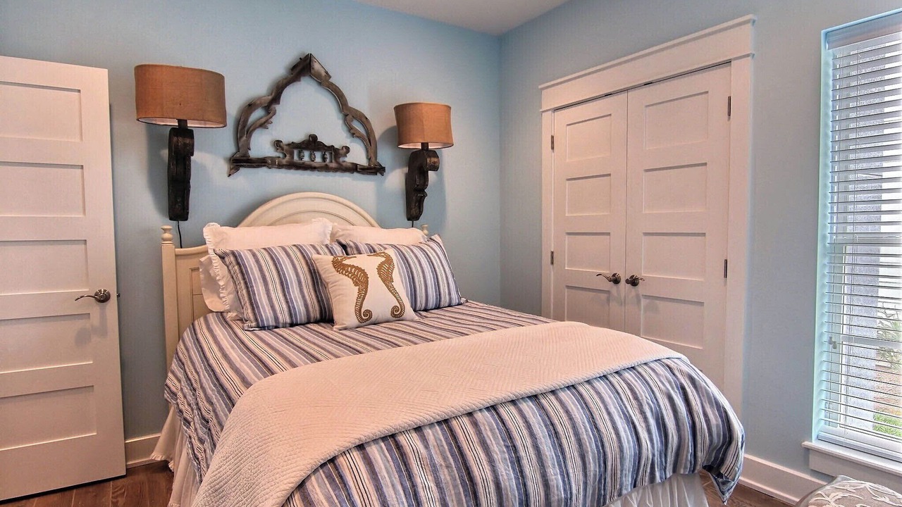 Photo of Bedroom in Cinnamon Shore