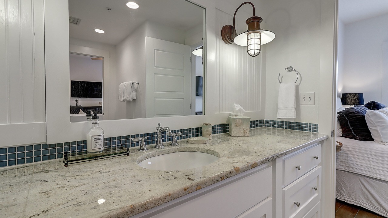 Photo of Bathroom in Cinnamon Shore