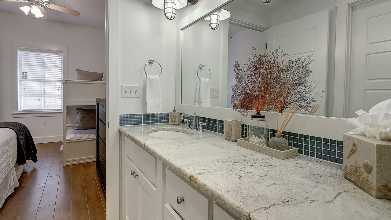 Photo of Bathroom in Cinnamon Shore