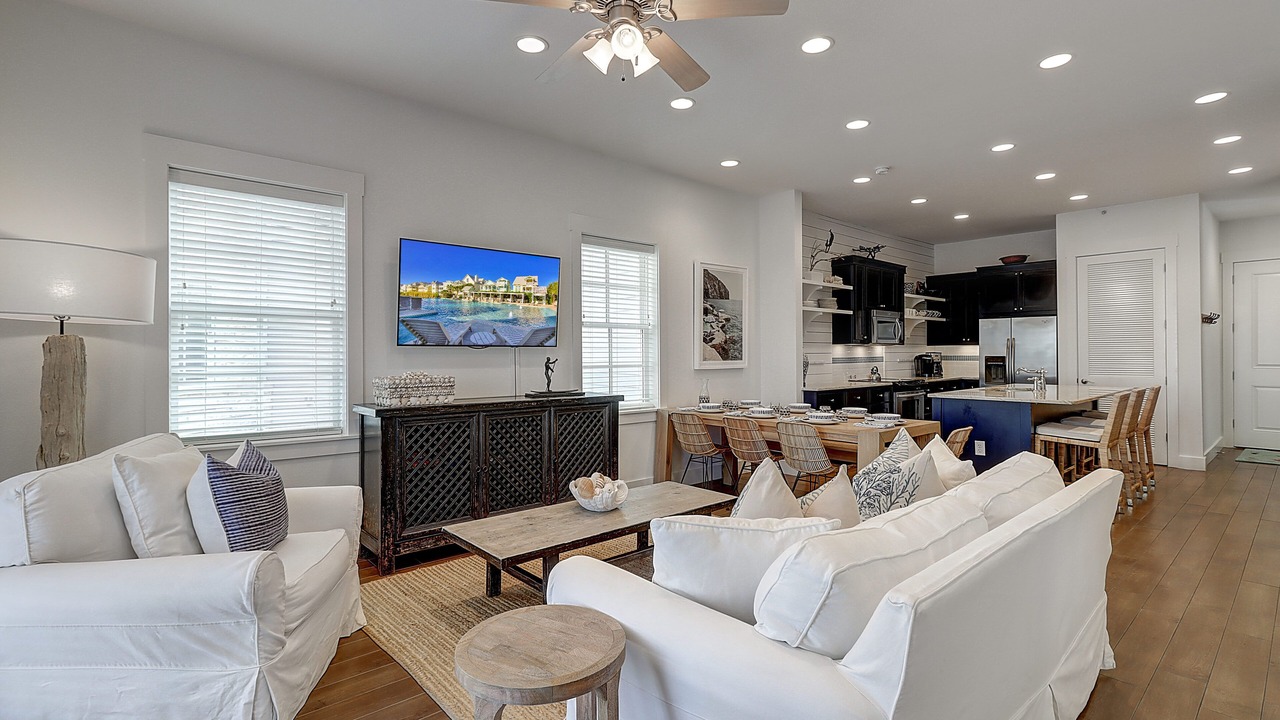 Photo of Livingroom in Cinnamon Shore