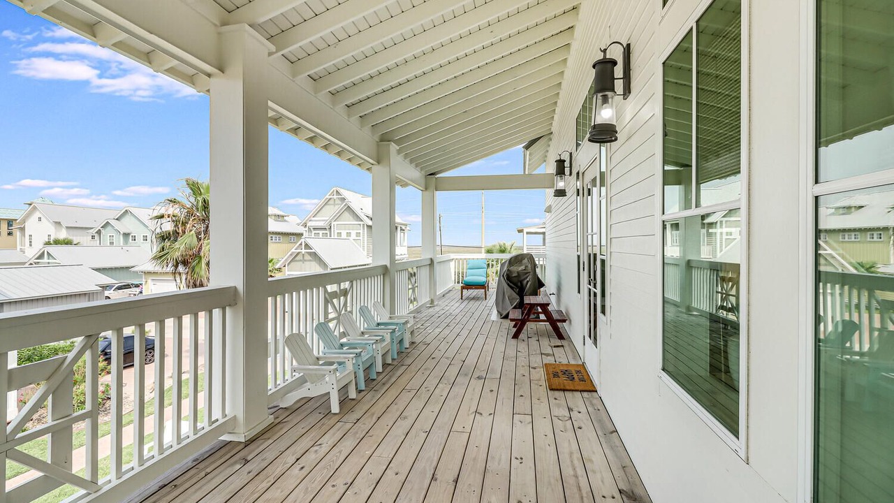Photo of Patio Balcony in Cinnamon Shore
