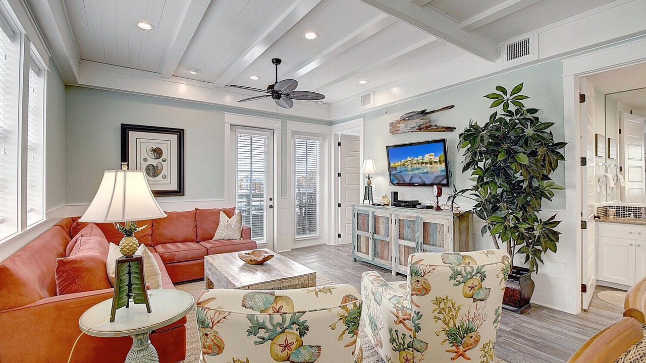 Photo of Livingroom in Cinnamon Shore
