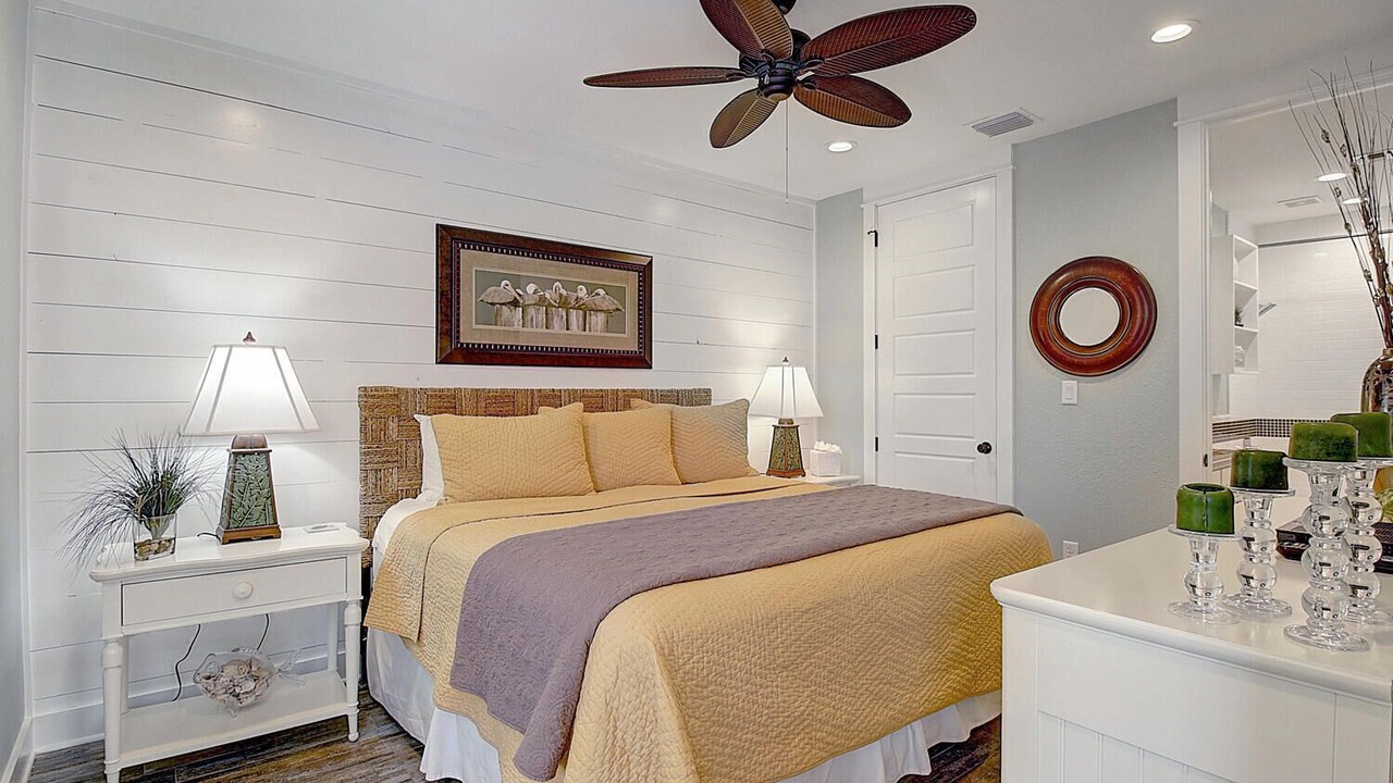 Photo of Bedroom in Cinnamon Shore