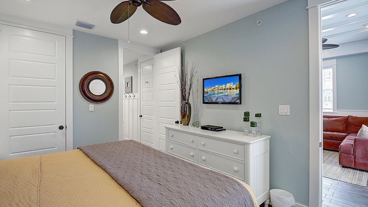Photo of Bedroom in Cinnamon Shore