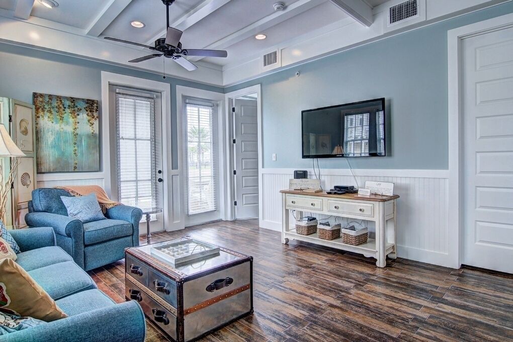 Photo of Livingroom in Cinnamon Shore