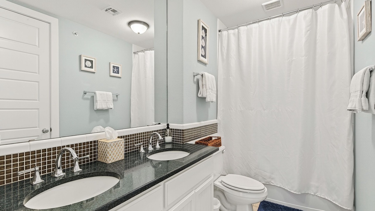 Photo of Bathroom in Cinnamon Shore