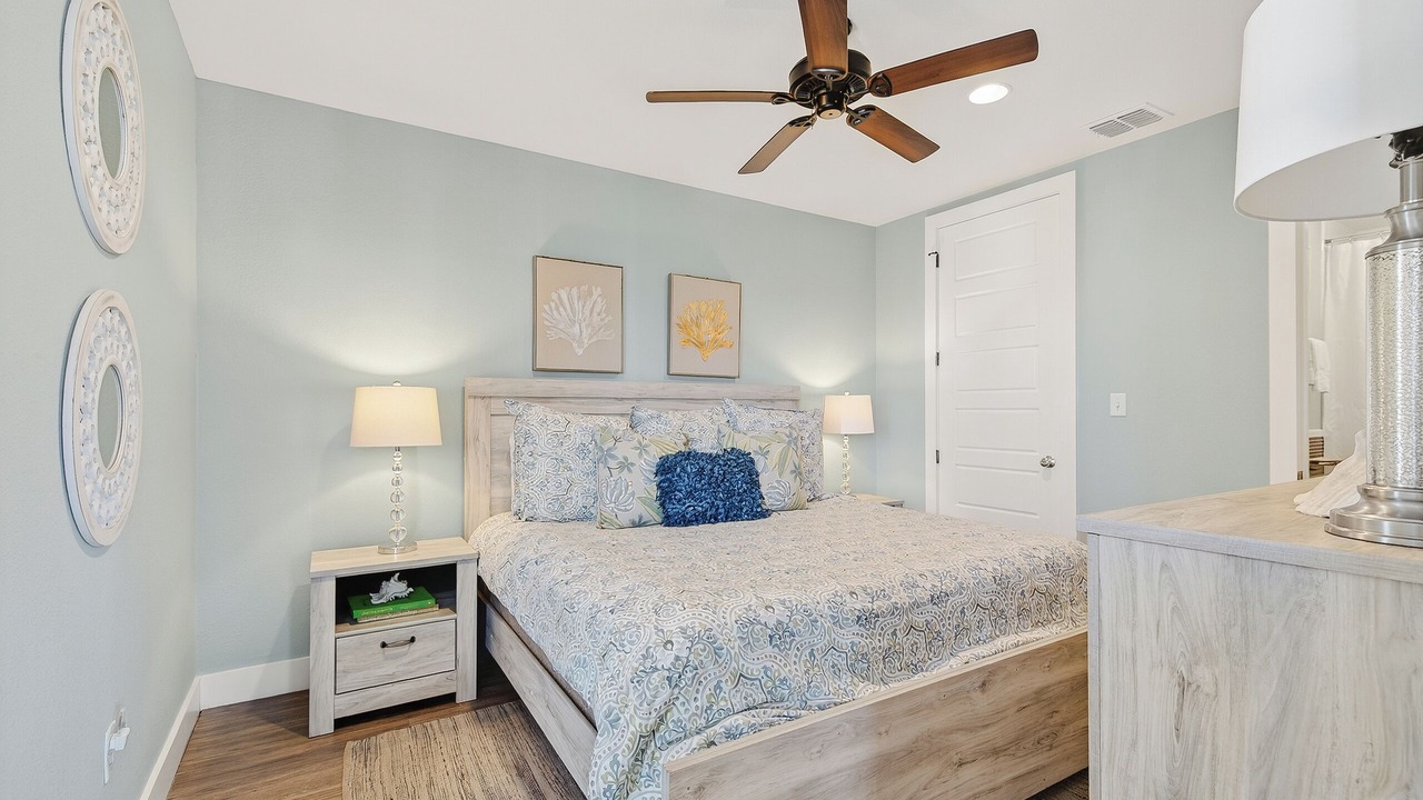 Photo of Bedroom in Cinnamon Shore
