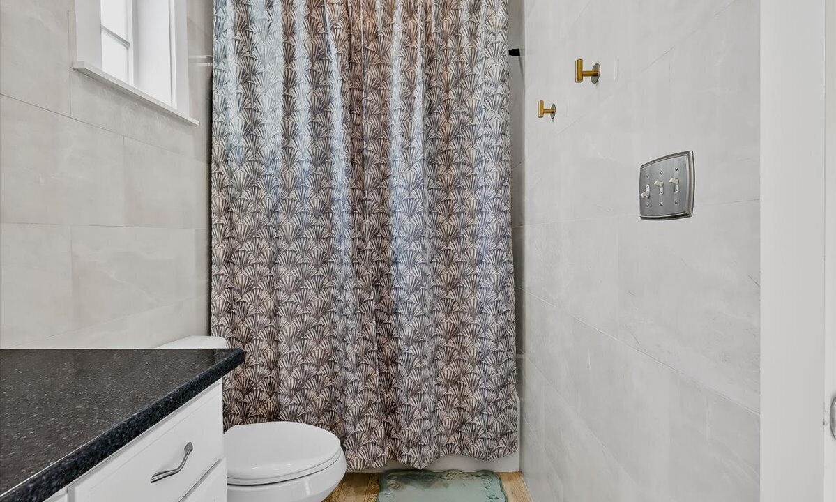 Photo of Bathroom in Cinnamon Shore