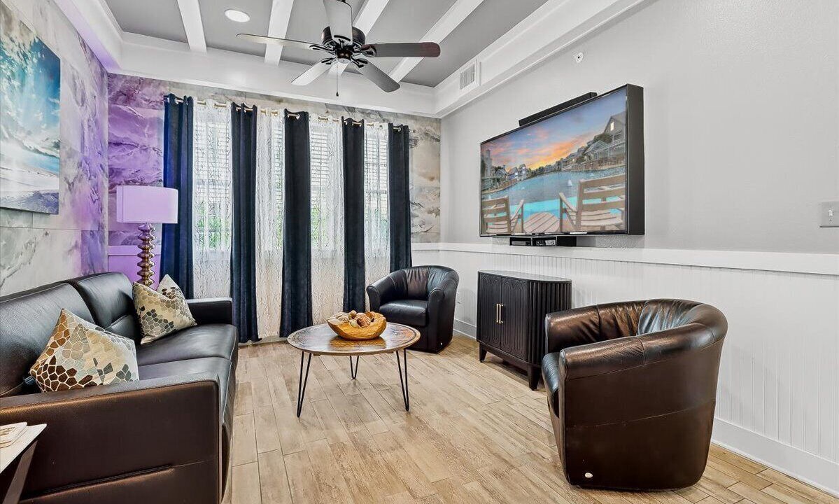 Photo of Livingroom in Cinnamon Shore