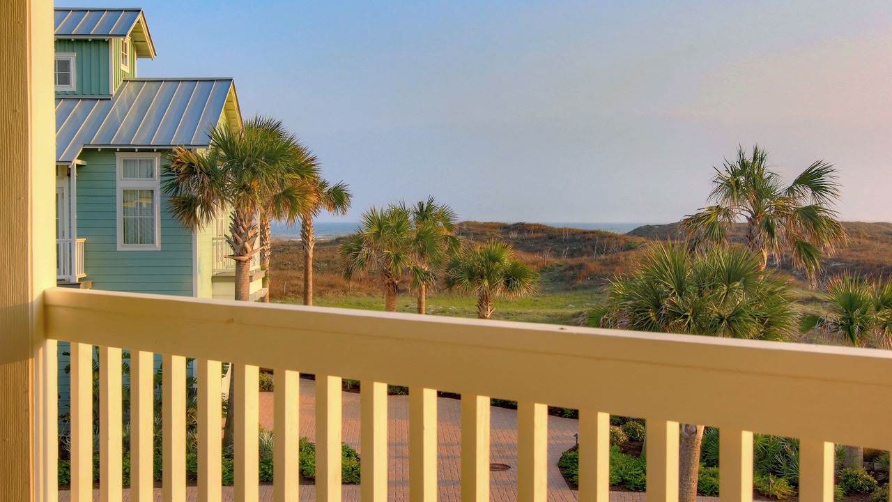 Photo of Patio Balcony in Cinnamon Shore