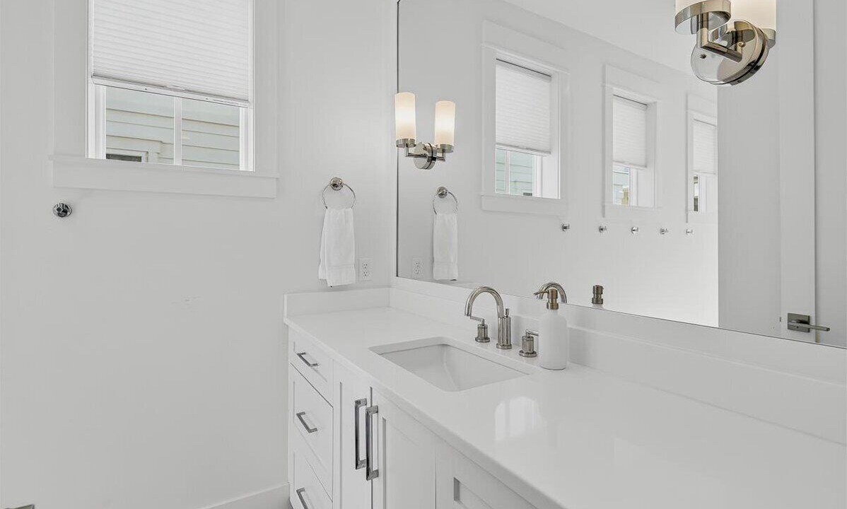 Photo of Bathroom in Cinnamon Shore