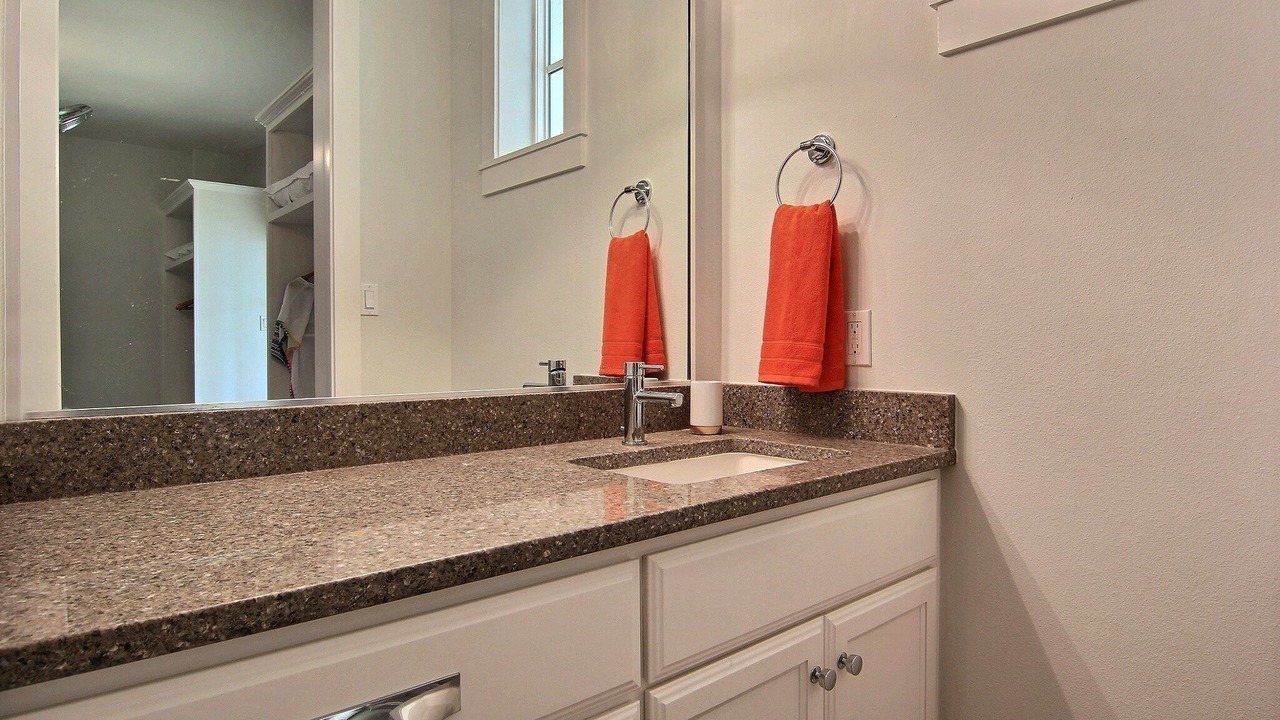 Photo of Bathroom in Cinnamon Shore