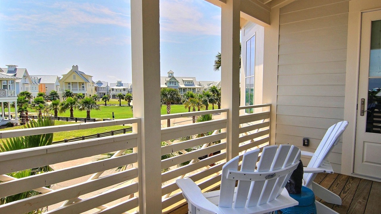 Photo of Patio Balcony in Cinnamon Shore