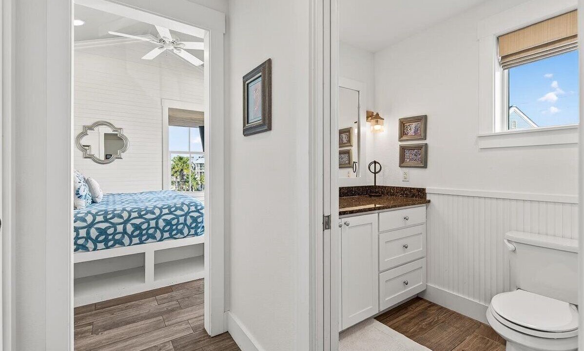 Photo of Bathroom in Cinnamon Shore