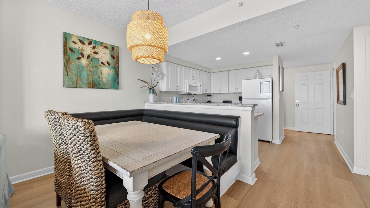 Photo of Others in Brush - Stewarts