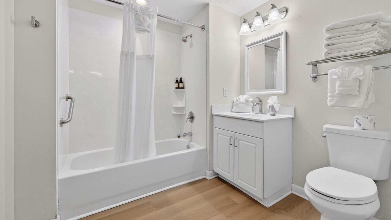 Photo of Bathroom in Brush - Stewarts