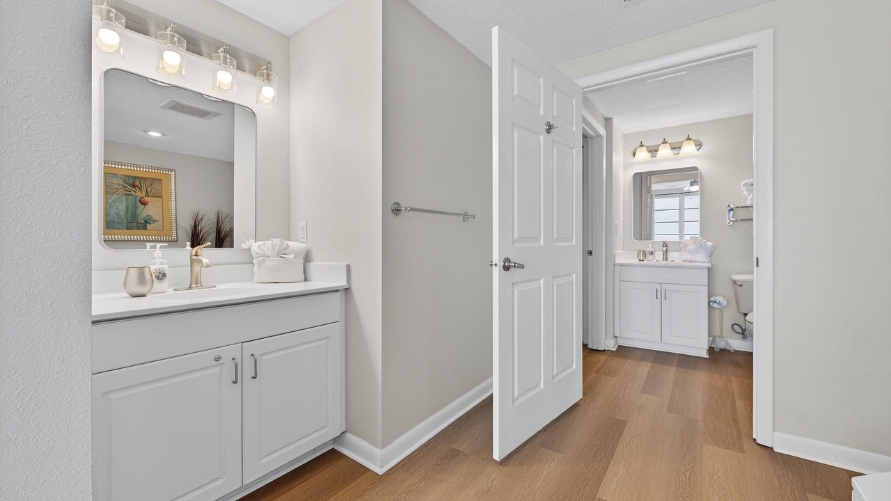 Photo of Bathroom in Brush - Stewarts