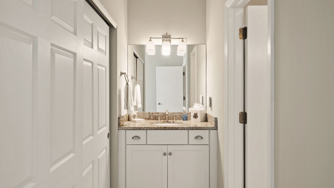 Photo of Bathroom in Saint Simons Island