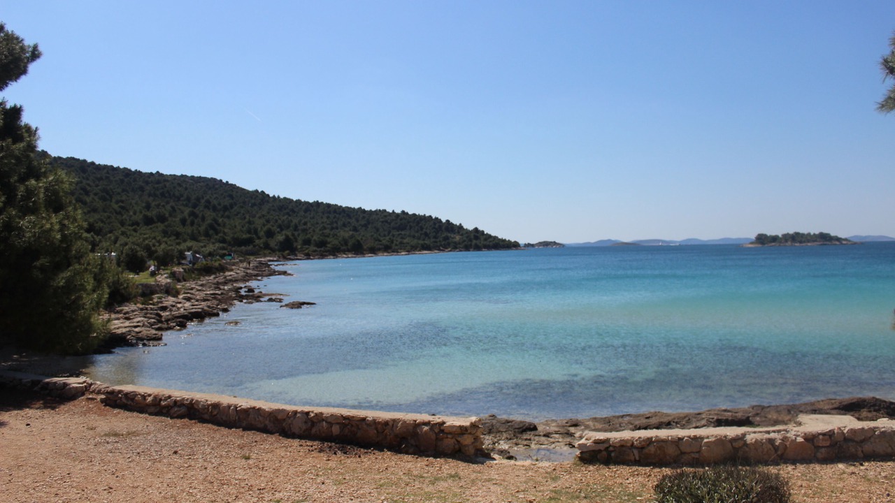 Photo of Others in Betina