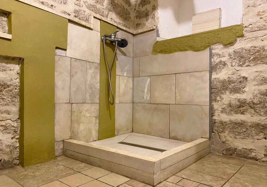 Photo of Bathroom in Betina