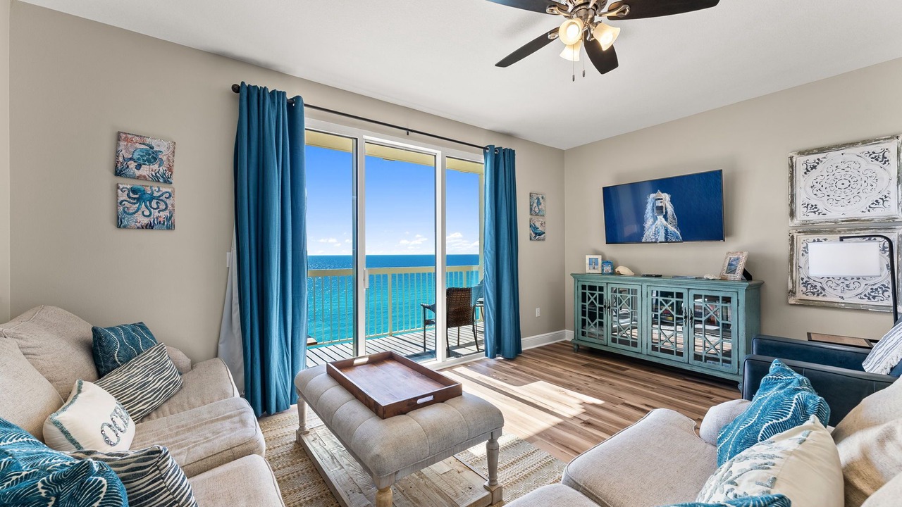 Photo of Livingroom in Miramar Beach