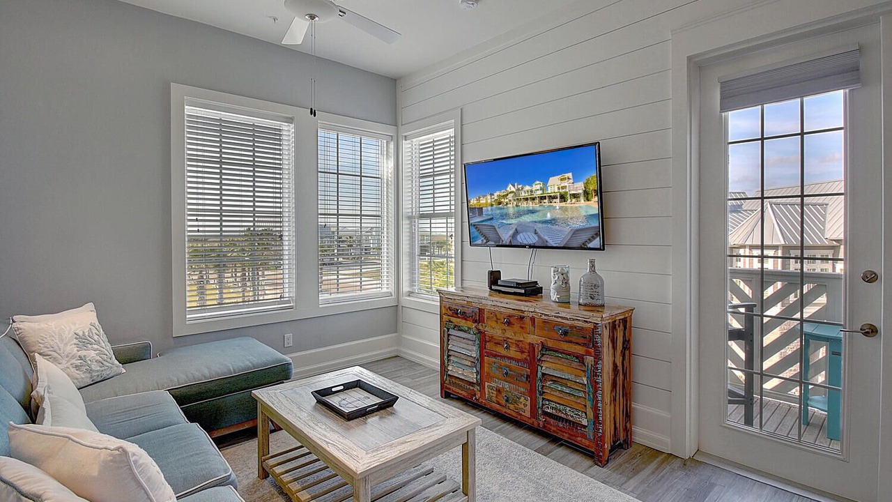 Photo of Livingroom in Cinnamon Shore