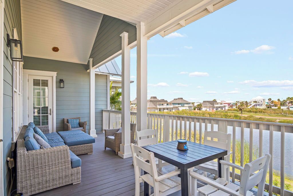 Photo of Patio Balcony in Cinnamon Shore