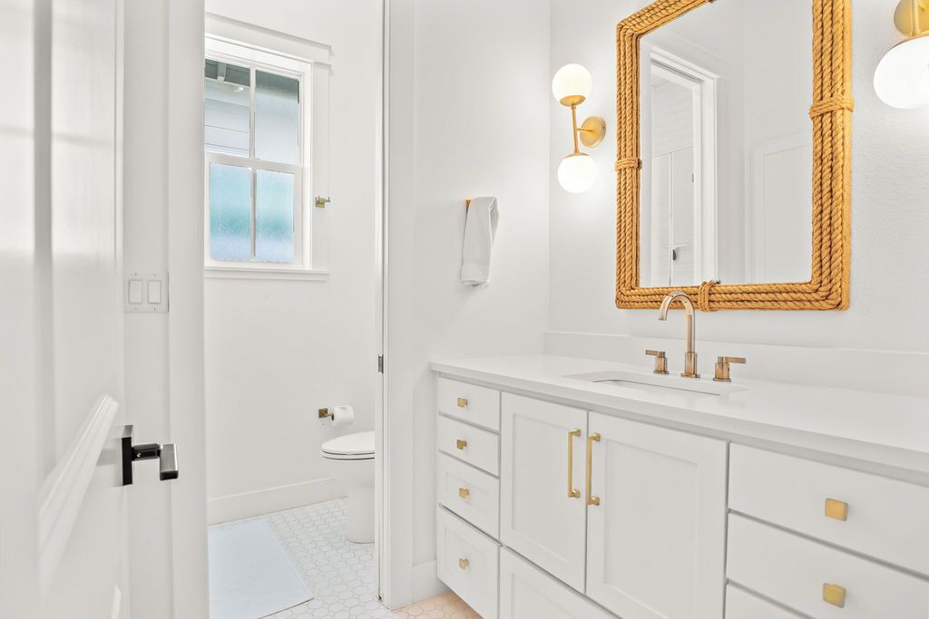 Photo of Bathroom in Cinnamon Shore