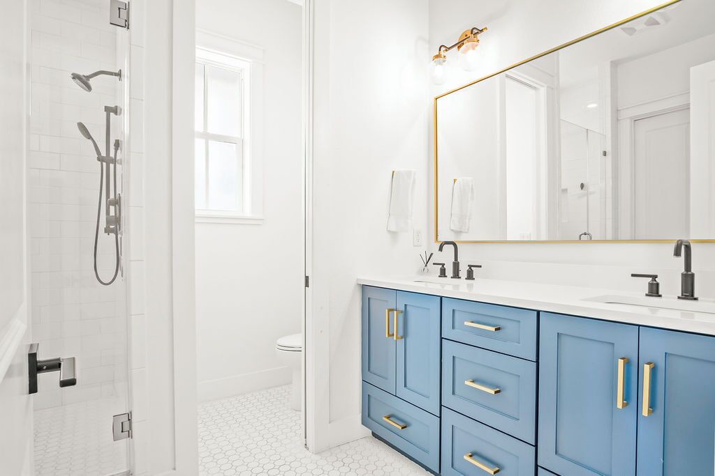 Photo of Bathroom in Cinnamon Shore