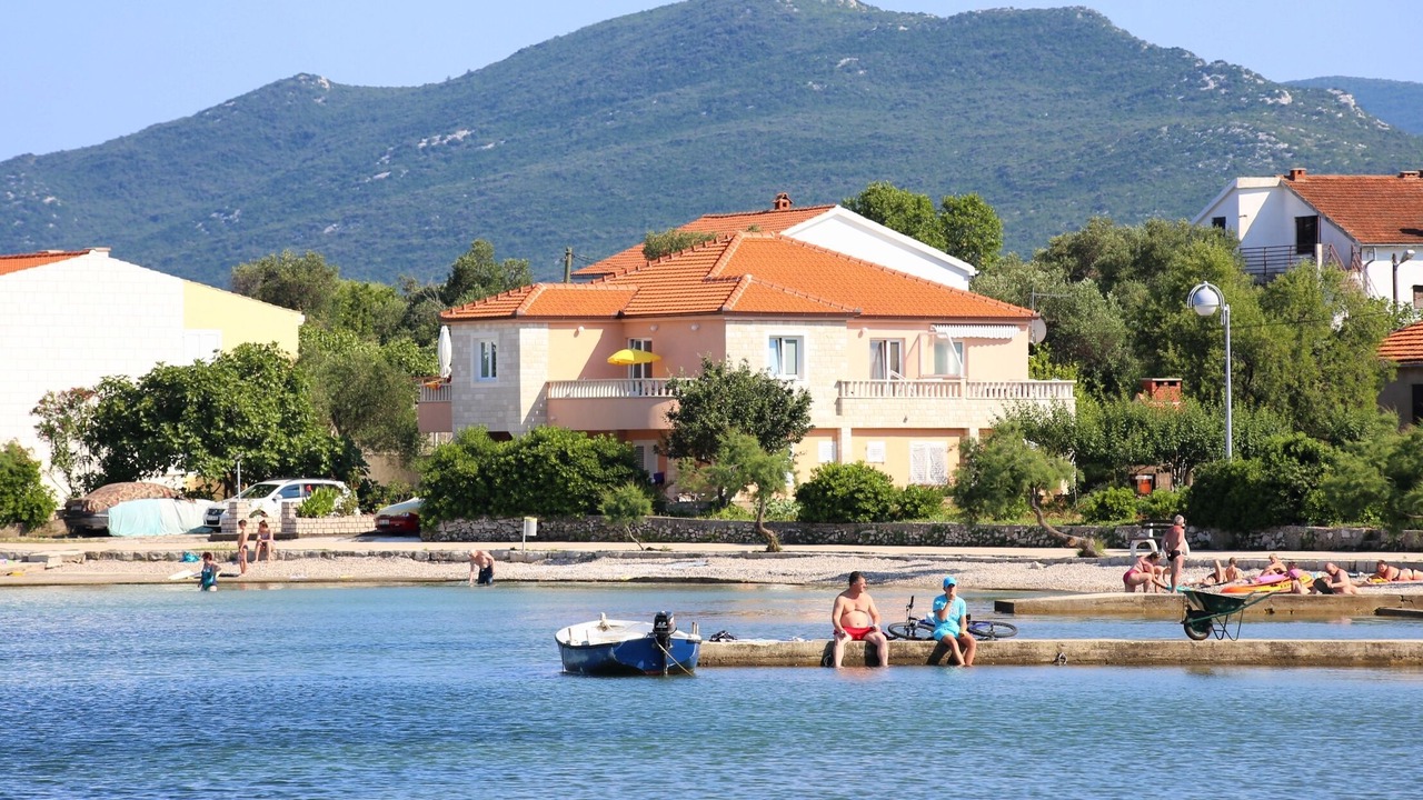 Photo of Outdoor in Janjina