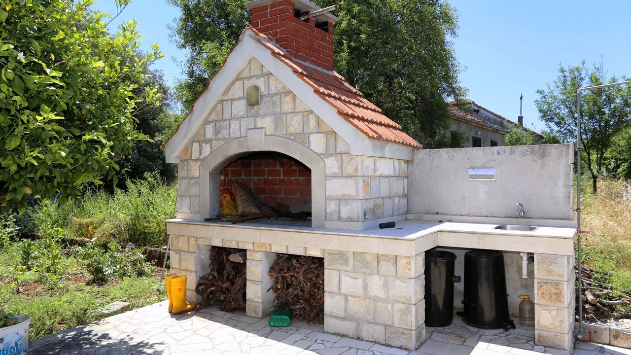 Photo of Outdoor in Janjina