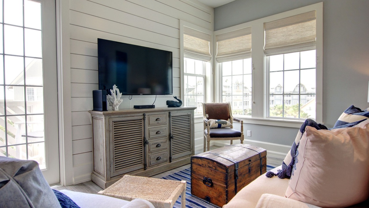 Photo of Livingroom in Cinnamon Shore