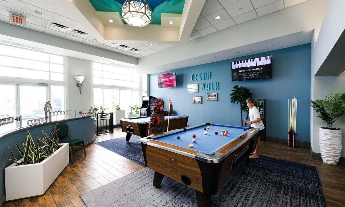 Photo of Outdoor in Brush - Stewarts