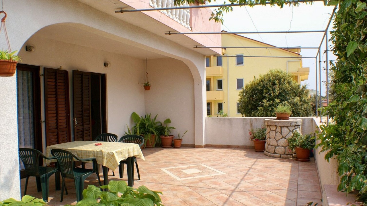 Photo of Outdoor in Mandre