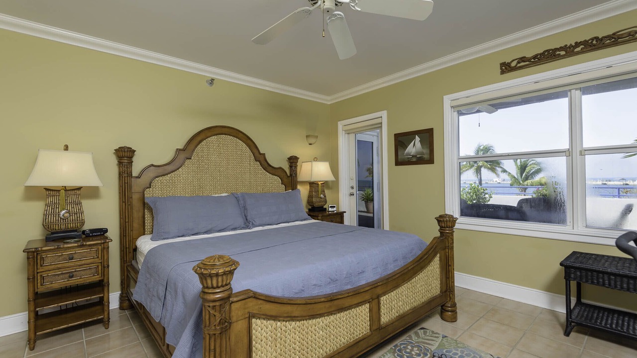 Photo of Bedroom in Truman Annex