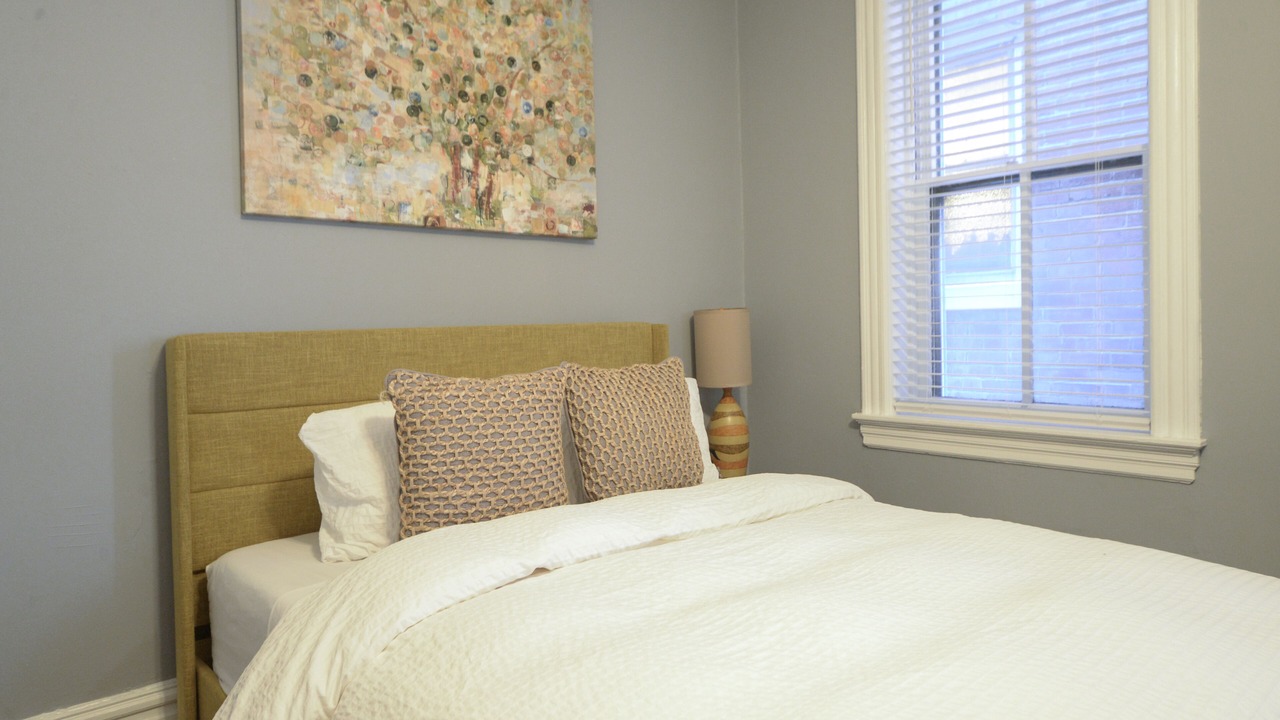 Photo of Bedroom in Southwest Garden