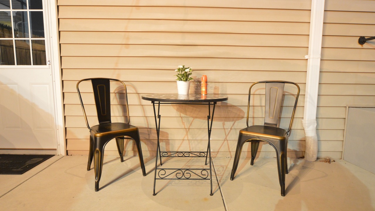 Photo of Patio Balcony in Southwest Garden