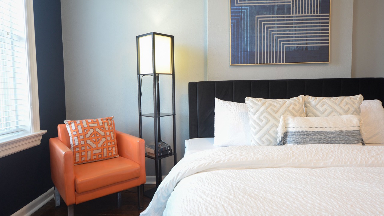 Photo of Bedroom in Southwest Garden